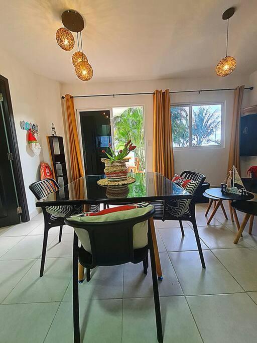 Front Beach Apartment Palo Grande Exterior photo